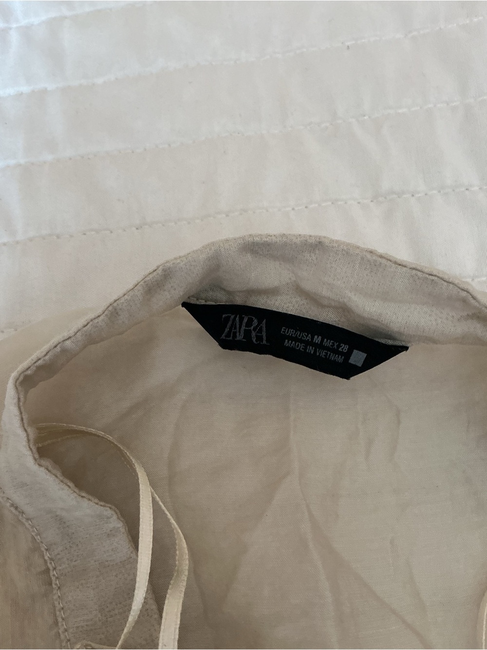 Zara Cream Ruffle Tie-Front Blouse - Picture 5 of 8